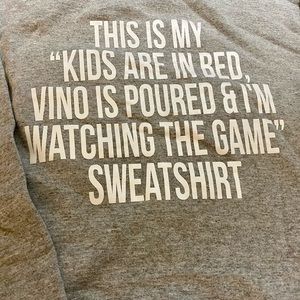 Mom Sweatshirt!  Size Large